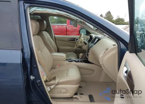 2014 Nissan Pathfinder Platinum z USA, uszkodzony, nr VIN 5N1AR2MM4EC614490